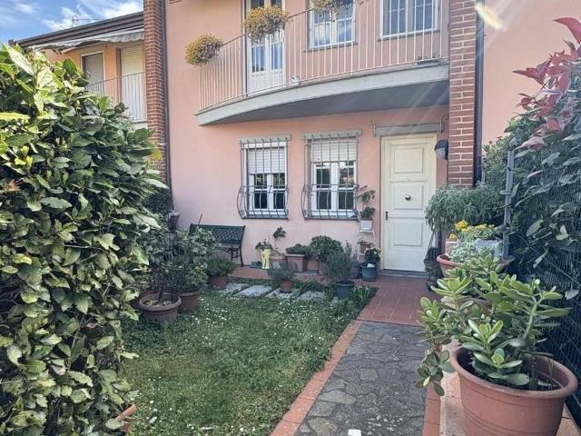 Villa Schiera in vendita a Santissima Annunziata, Bagni Di Lucca Ponte