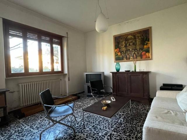 Villa Schiera in vendita a Cappella, Bagni Di Lucca Ponte