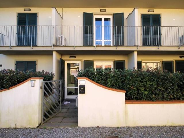 Villa Schiera in vendita a Bagni Di Lucca Ponte, Toscana