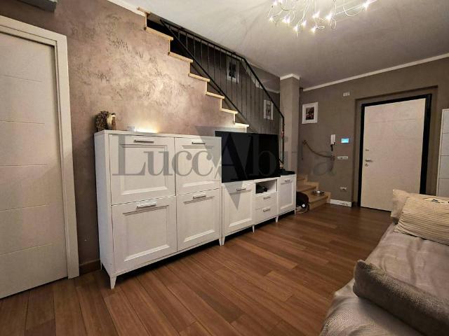 Villa Schiera in vendita a Santissima Annunziata, Bagni Di Lucca Ponte