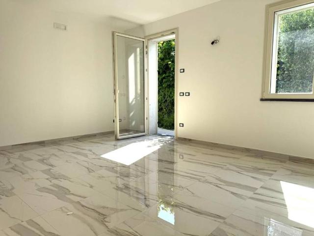 Villa Schiera in vendita a Santissima Annunziata, Bagni Di Lucca Ponte