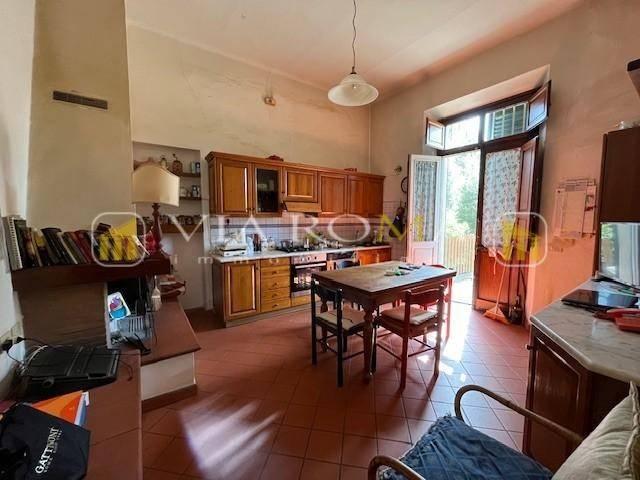 Villa Schiera in vendita a San Concordio, Bagni Di Lucca Ponte