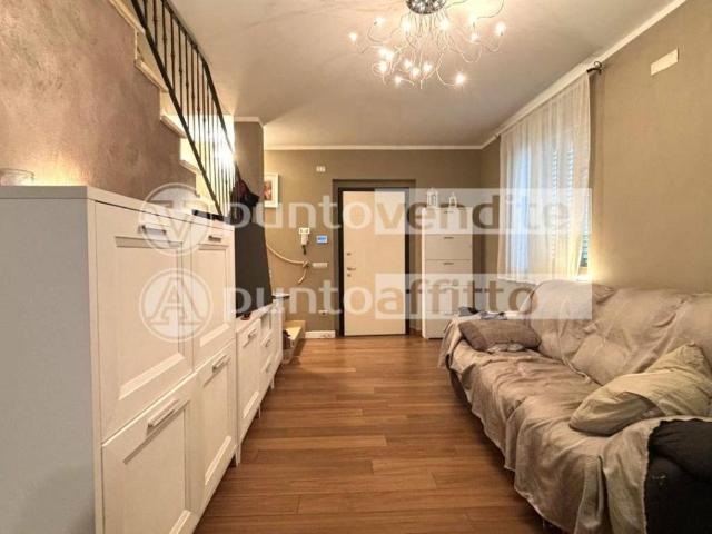 Villa Schiera in vendita a Santissima Annunziata, Bagni Di Lucca Ponte