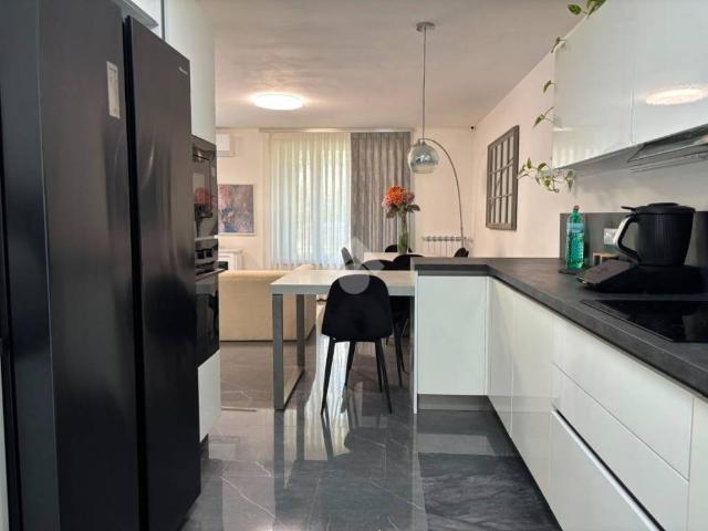 Villa Schiera in vendita a Bagni Di Lucca Ponte, Toscana