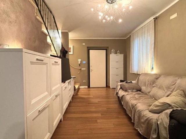 Villa Schiera in vendita a Santissima Annunziata, Bagni Di Lucca Ponte