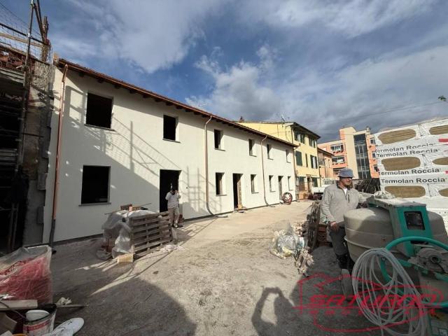 Villa Schiera in vendita a Bagni Di Lucca Ponte, Toscana