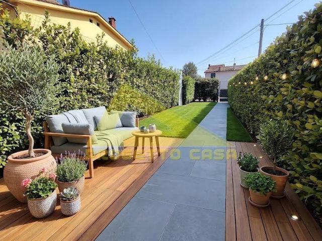 Villa Schiera in vendita a Bagni Di Lucca Ponte, Toscana
