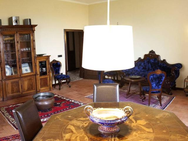 Villa Schiera in vendita a Collesecco, Lugnano In Teverina