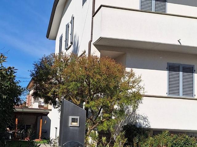Villa Schiera in vendita a Unione dei comuni della Bassa Romagna, Lugo