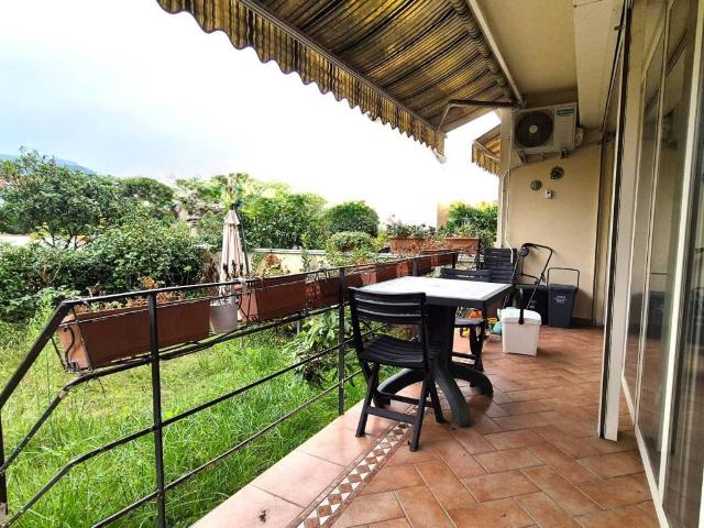 Villa Schiera in vendita a Dogana, Luni