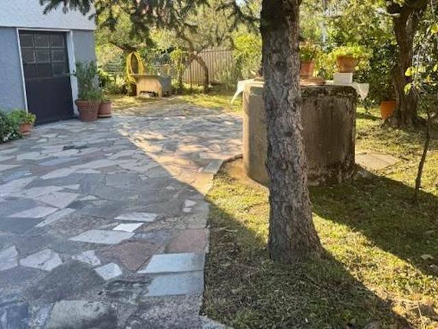 Villa Schiera in vendita a Luni, Liguria