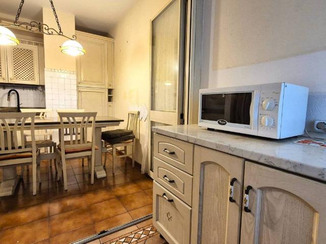 Villa Schiera in vendita a Dogana, Luni