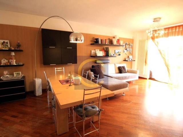 Villa Schiera in vendita a Lurago Marinone, Como
