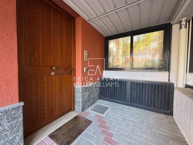 Villa Schiera in vendita a Lurate Abbate, Lurate Caccivio