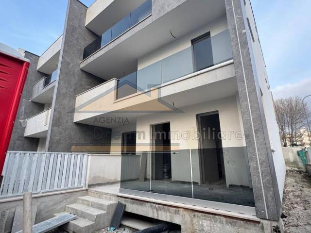 Villa Schiera in vendita a Lusciano, Campania
