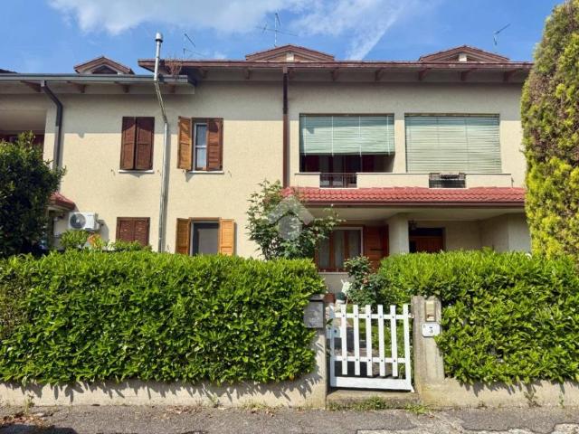 Villa Schiera in vendita a Bassa Reggiana, Re