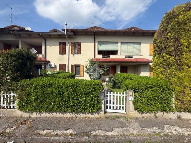 Villa Schiera in vendita a Bassa Reggiana, Re