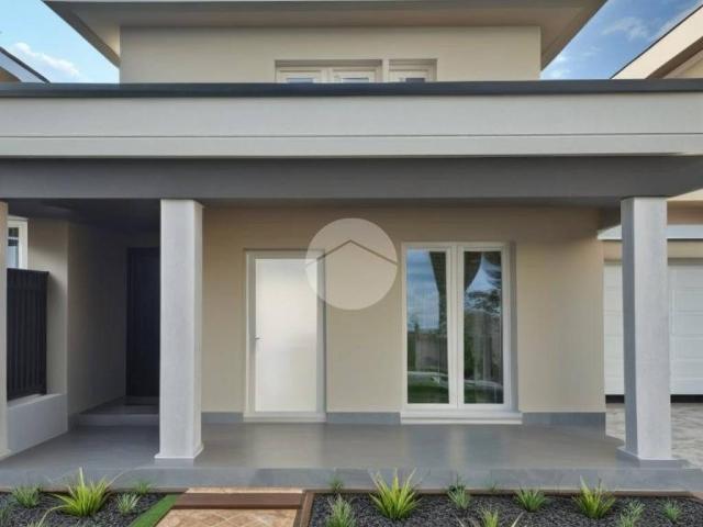 Villa Schiera in vendita a Unione dei Comuni Bassa Bresciana Occidentale, Maclodio