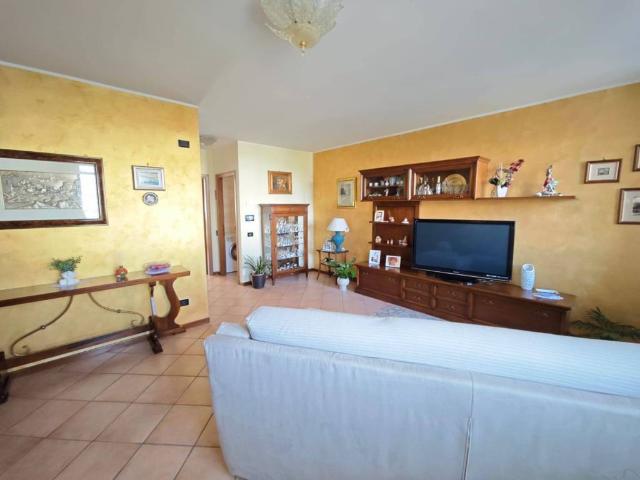 Villa Schiera in vendita a Madignano, Lombardia