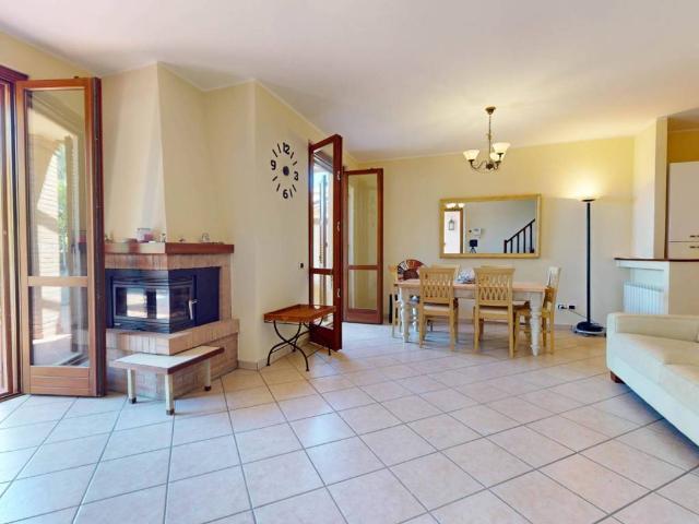 Villa Schiera in vendita a Magione, Umbria