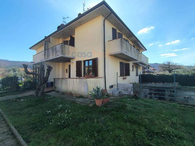 Villa Schiera in vendita a Magione, Umbria
