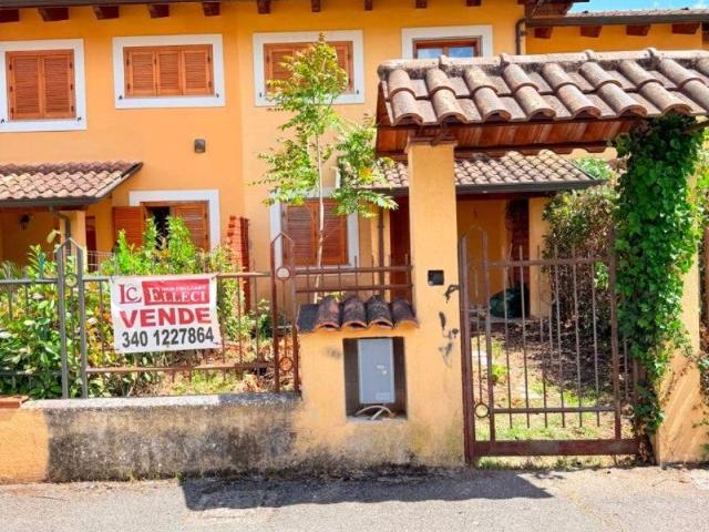 Villa Schiera in vendita a Magione, Umbria