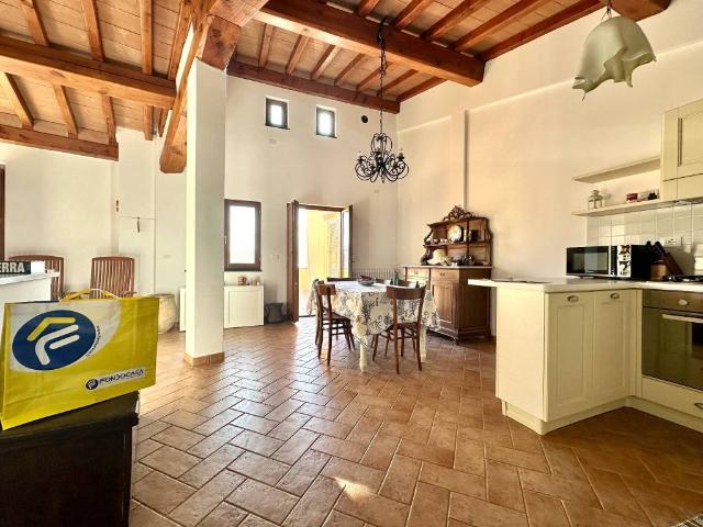 Villa Schiera in vendita a Magliolo, Liguria