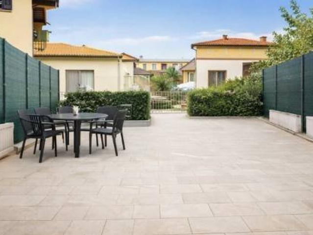 Villa Schiera in vendita a Mairano, Lombardia