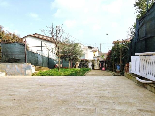 Villa Schiera in vendita a Mairano, Lombardia