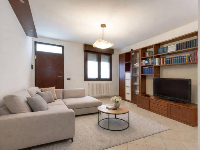 Villa Schiera in vendita a Unione Terre di Pianura, Malalbergo