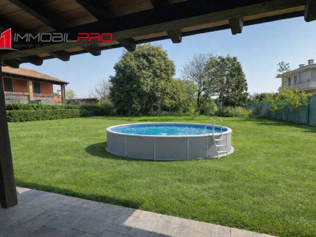 Villa Schiera in vendita a Malo, Veneto