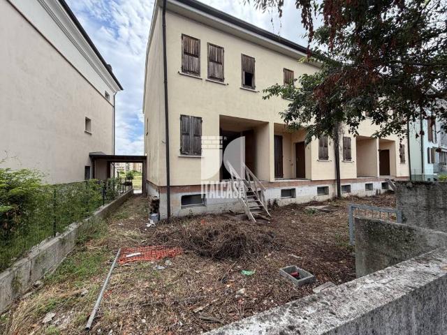 Villa Schiera in vendita a Lunetta, San Giorgio Di Mantova
