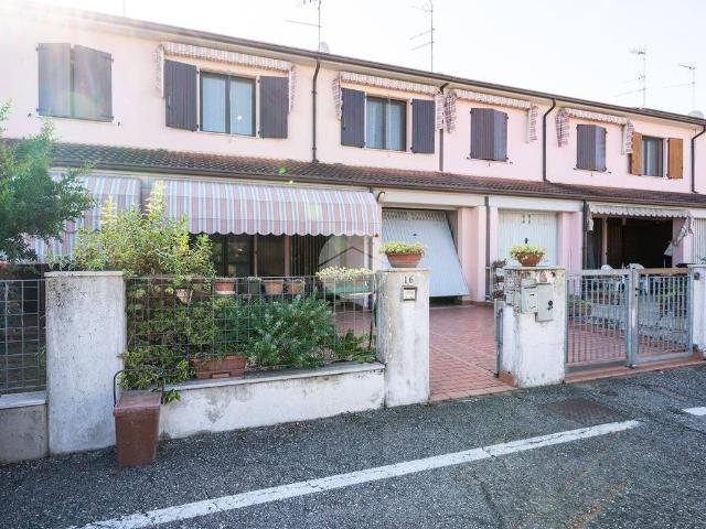 Villa Schiera in vendita a San Giorgio Di Mantova, Lombardia