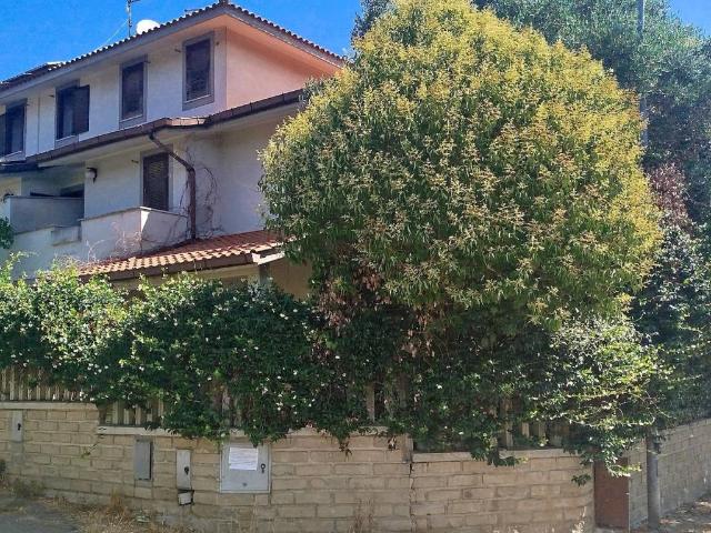 Villa Schiera in vendita a Roma Capitale, Lazio