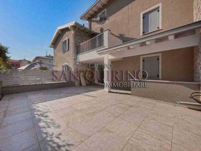 Villa Schiera in vendita a Unione dei comuni del Distretto Ceramico, Maranello