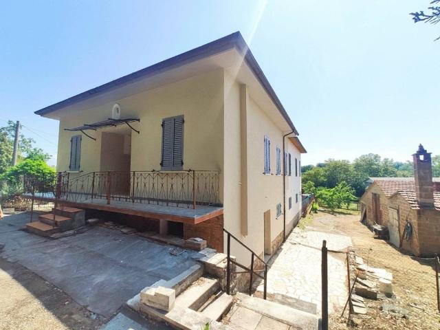 Villa Schiera in vendita a Marciano Della Chiana, Toscana