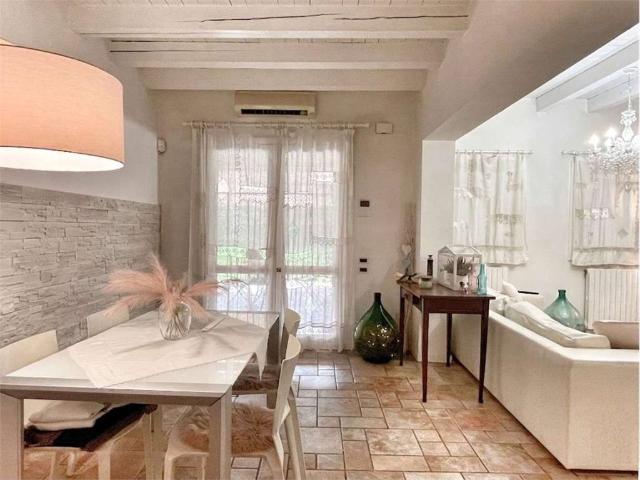 Villa Schiera in vendita a Marcon, Veneto
