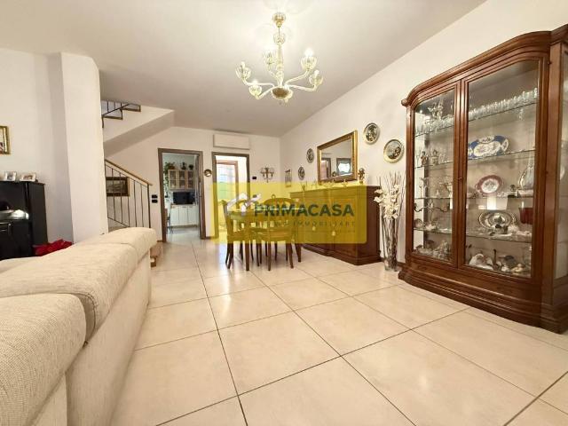 Villa Schiera in vendita a Marcon, Veneto