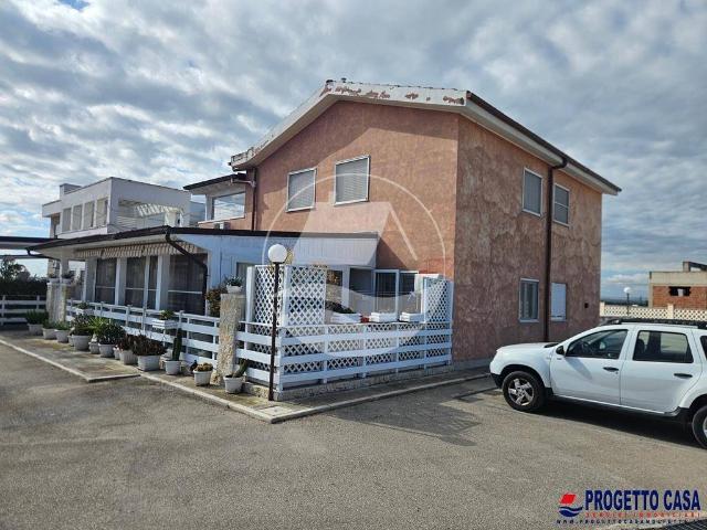 Villa Schiera in vendita a Puglia, Barletta-andria-trani