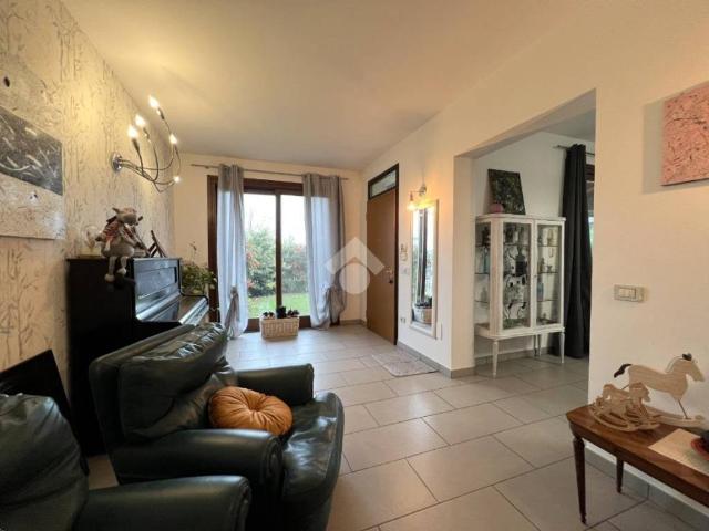 Villa Schiera in vendita a Mariana Mantovana, Lombardia