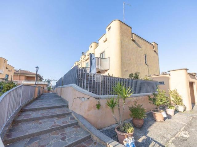 Villa Schiera in vendita a Roma Capitale, Lazio