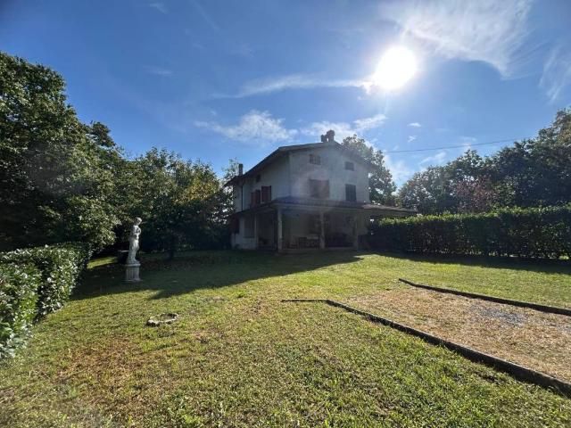 Villa Schiera in vendita a Marliana, Toscana