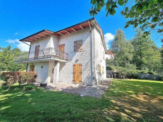 Villa Schiera in vendita a Marliana, Toscana