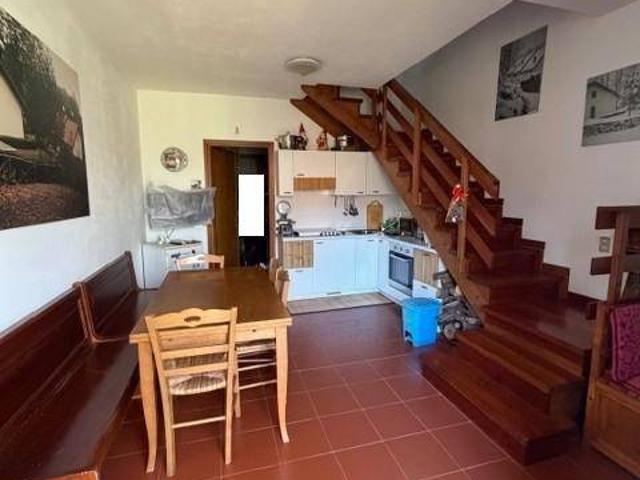 Villa Schiera in vendita a Marliana, Toscana