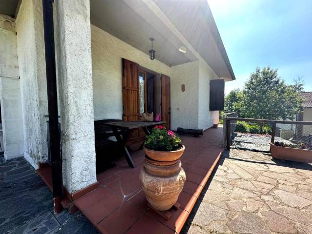 Villa Schiera in vendita a Marliana, Toscana