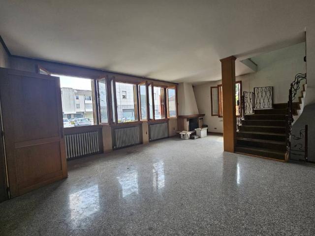 Villa Schiera in vendita a Marostica, Veneto