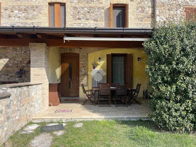 Villa Schiera in vendita a Martignacco, Friuli-Venezia Giulia