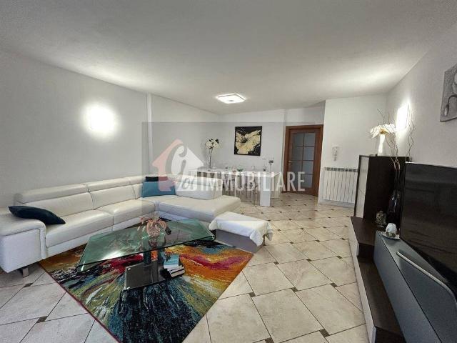 Villa Schiera in vendita a Martignana Di Po, Lombardia