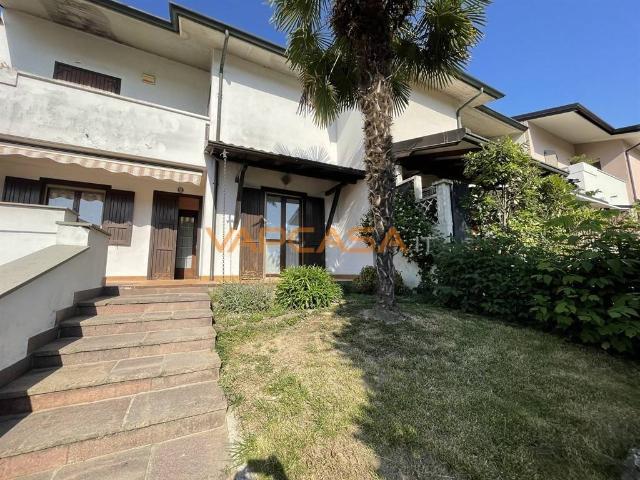 Villa Schiera in vendita a Martinengo, Lombardia
