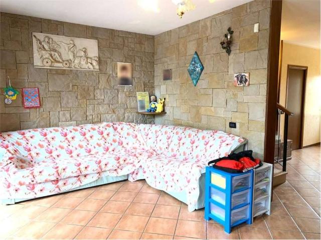 Villa Schiera in vendita a Martinengo, Lombardia